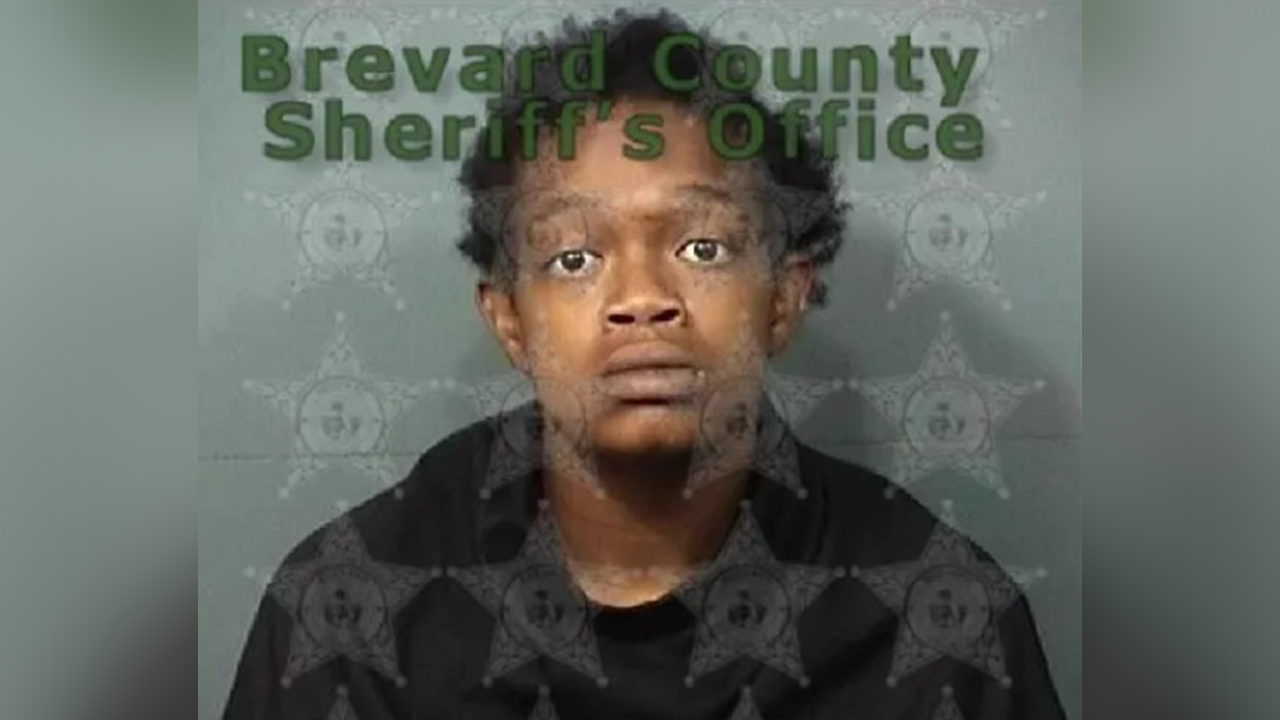 Une enseignante de garderie en Floride aurait frappé avec colère une enfant et l'aurait jetée au sol