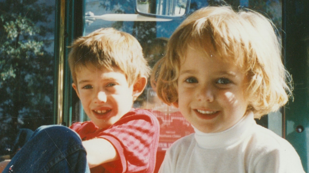 JonBenet Ramsey et son frère