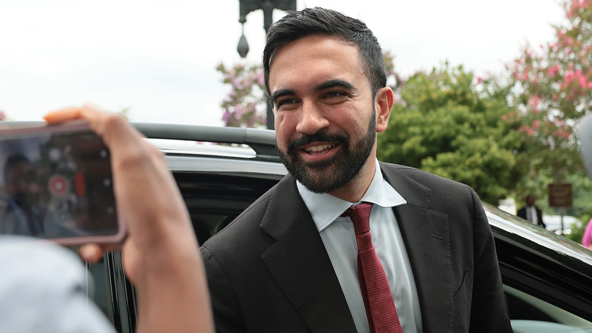Candidat à la mairie de New York Zohran Mamdani