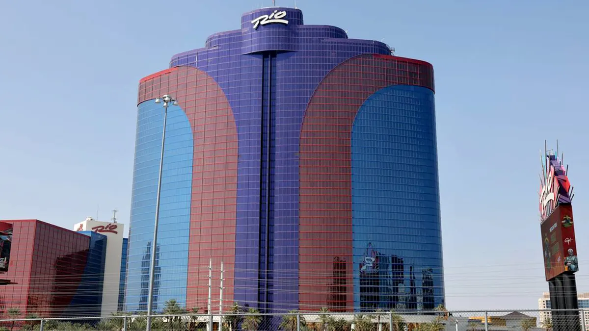 Signalisation et bâtiment du Rio Hotel & Casino à Las Vegas.