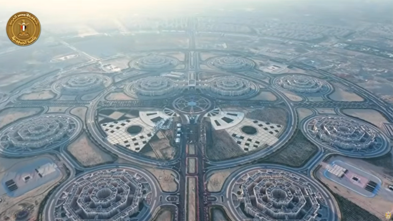 L’Égypte inaugure un vaste complexe de quartier général militaire « octogonal »