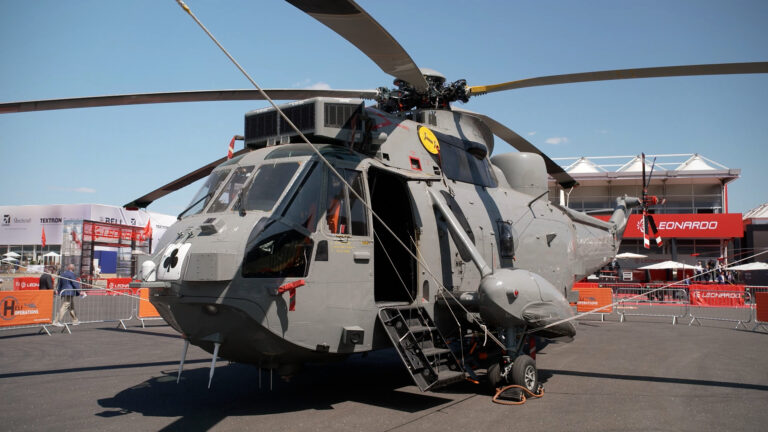 Quelques dernières vues du salon aéronautique de Farnborough