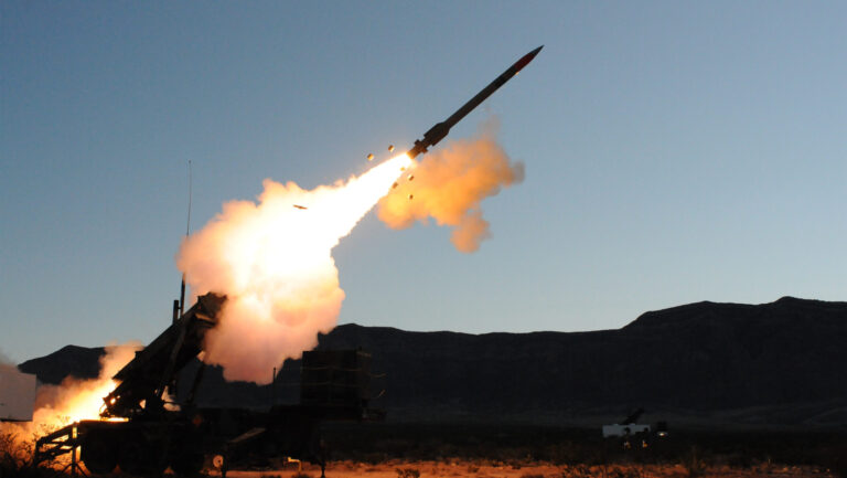 Le Pentagone signe un accord avec L3Harris pour accélérer la production de moteurs de fusée
