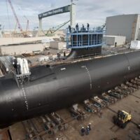 La marine attribue 76,6 milliards de dollars en contrats pour de nouveaux sous-marins de classe Virginia et Columbia