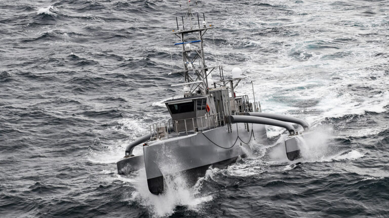 La marine crée de nouveaux systèmes robotiques et autonomes DRPM