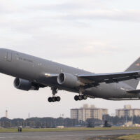 Les États-Unis autorisent la vente potentielle de quatre avions de ravitaillement KC-46A au Qatar pour 4,5 milliards de dollars