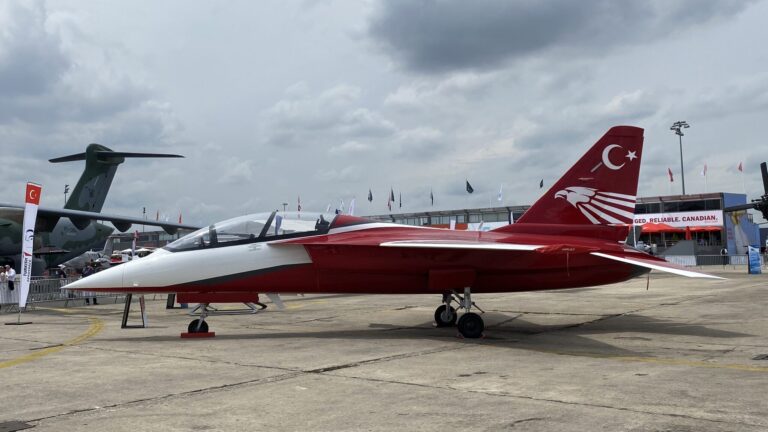 Turkish Aerospace prévoit une version navale du Hurjet alors qu’elle envisage d’accroître les exportations de l’OTAN