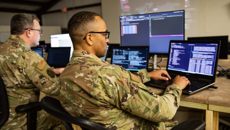 Army Cyber ​​a créé une cellule de « tir intégré » pour Epic Fury