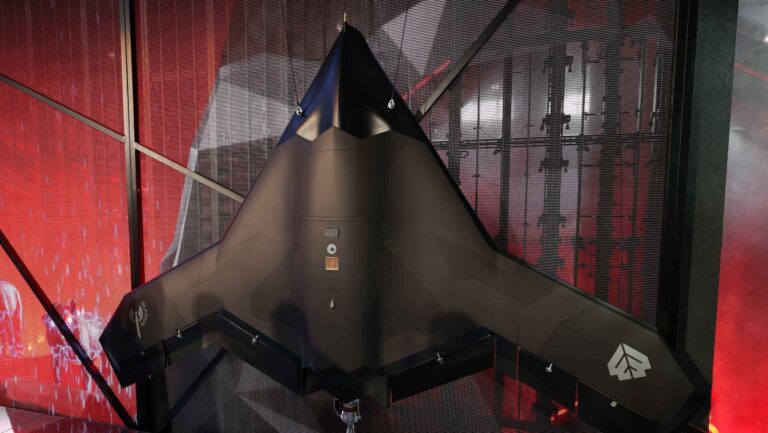 Le groupe polonais WB dévoile Warmate 30, le dernier système de reconnaissance/attaque de drones