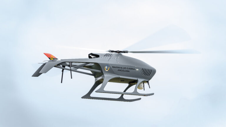 Le groupe émirati EDGE livre six hélicoptères sans pilote à la marine angolaise