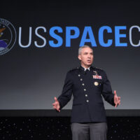 SPACECOM a besoin de plus de capacités pour cibler les adversaires spatiaux (Whiting)