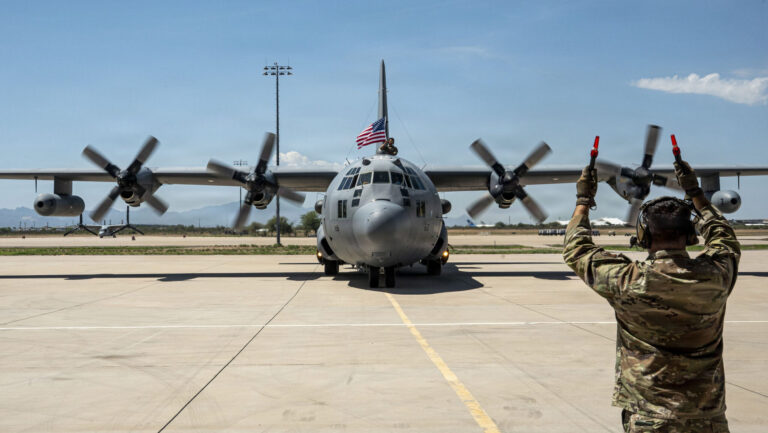 L&rsquo;Air Force fait ses adieux à l&rsquo;avion d&rsquo;attaque électronique EC-130H