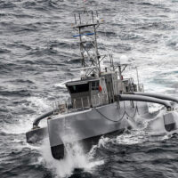 La Marine lance un centre de développement de la robotique et des systèmes autonomes pour la lutte contre la guerre