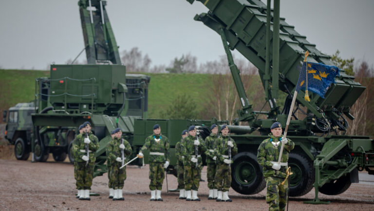 Le gouvernement suédois lance la première mission Patriot en Pologne