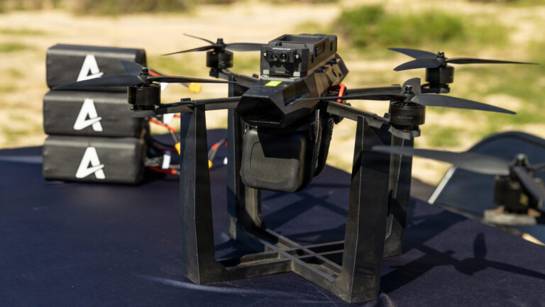 Teledyne FLIR Defence lance un nouveau radar anti-UAS compact
